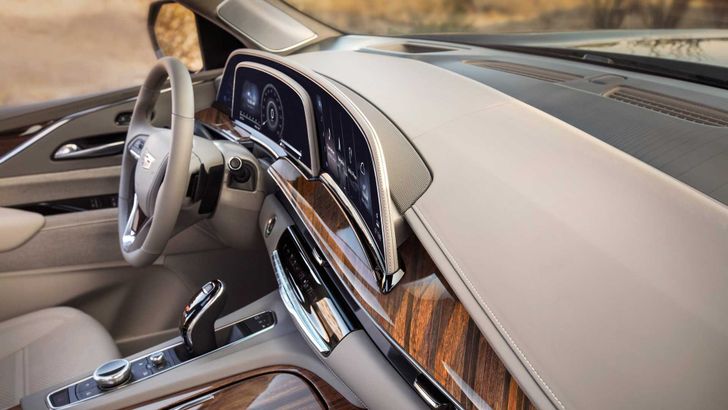 Интерьер Cadillac Escalade