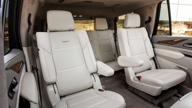 Интерьер Cadillac Escalade