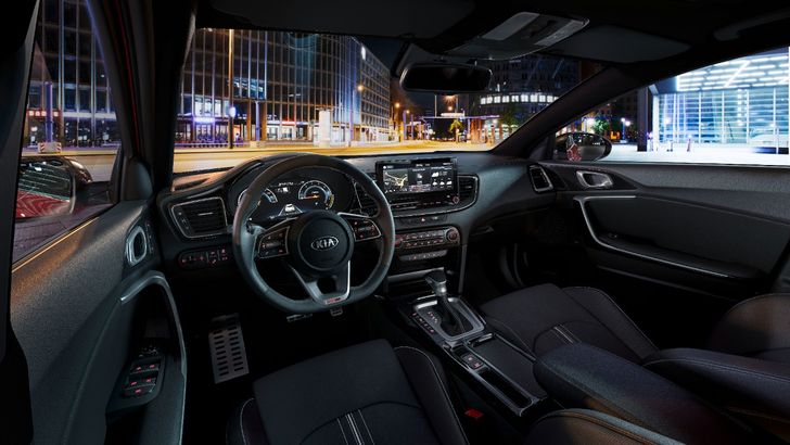 Интерьер KIA Ceed