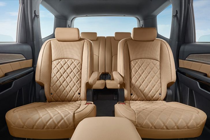 Интерьер KIA Mohave