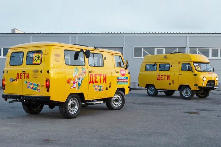 Школьный автобус на базе «Буханки» продемонстрировали в Сети