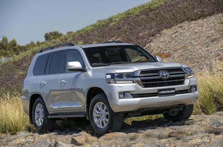 Toyota Land Cruiser 200 Sahara Horizon
