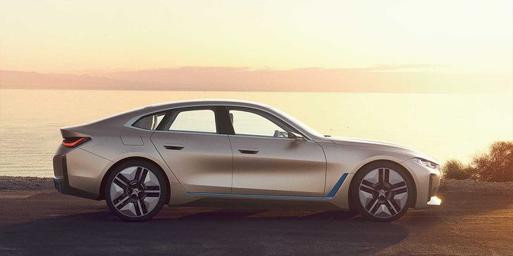 BMW i4