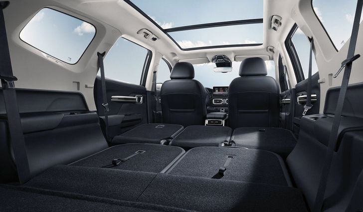 Интерьер Geely HaoYue