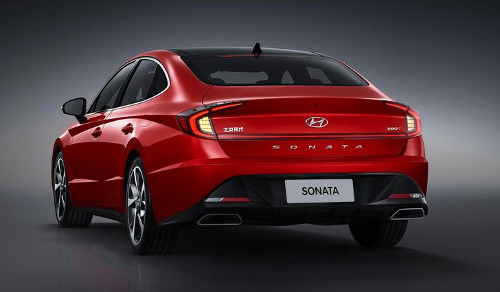 Салон китайской Hyundai Sonata