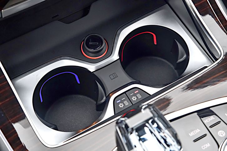 Интерьер BMW X7