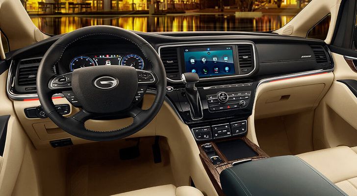 Интерьер GAC GN8