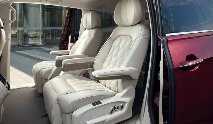 Интерьер Volkswagen Viloran