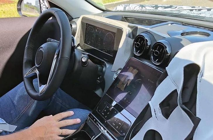 Салон Mercedes-Benz C-Class W206