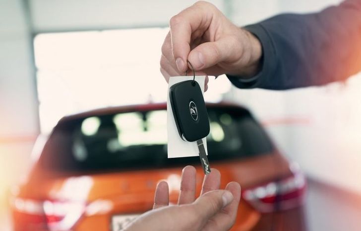 АвтоВАЗ запустил онлайн-продажи автомобилей