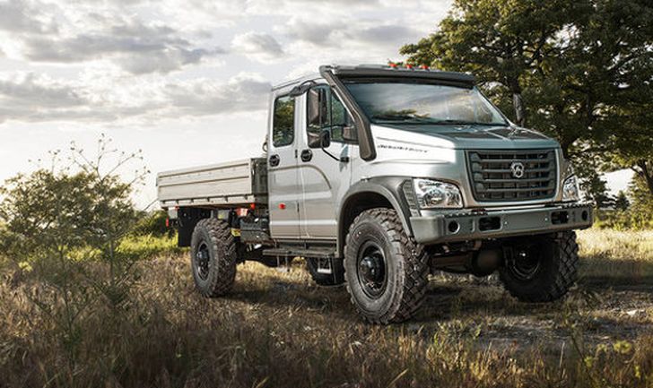 ГАЗ начал продажи новых вариаций «Садко Next»