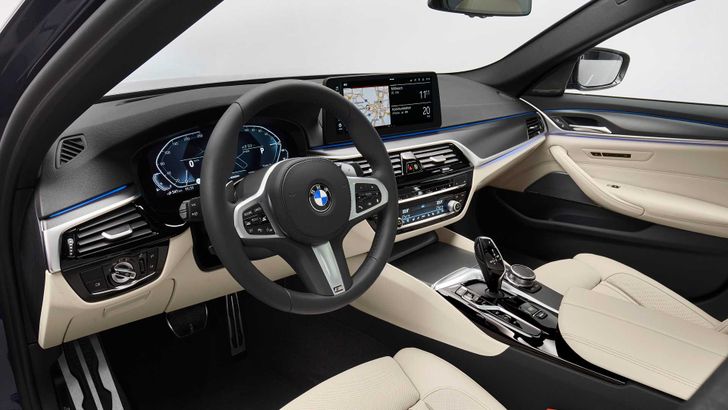 Интерьер BMW 5-Series