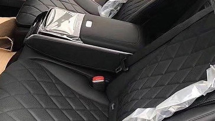 Интерьер Mercedes-Benz S-Class W223