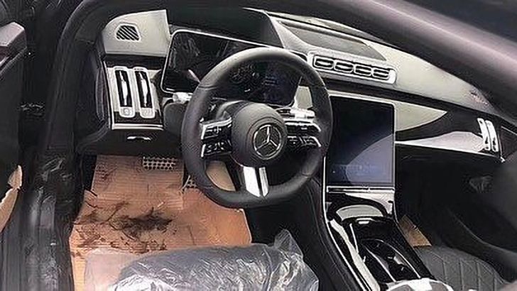 Интерьер Mercedes-Benz S-Class W223