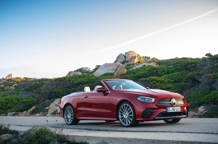 Кабриолет Mercedes-Benz E-Class