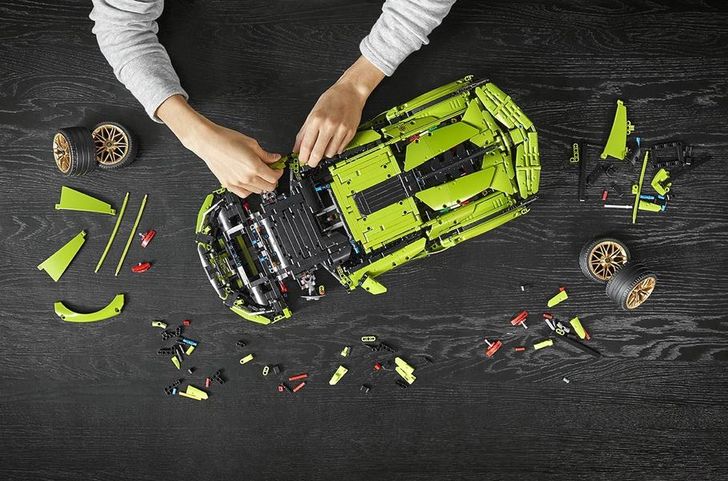 Lamborghini Sian из Lego