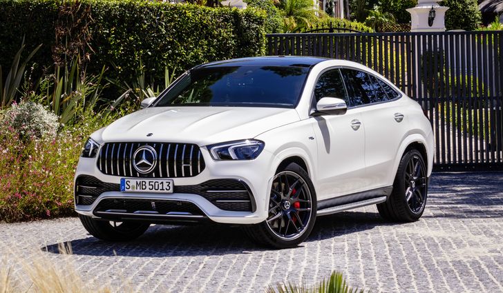 В России стартовали продажи нового Mercedes-AMG GLE 53 Coupe