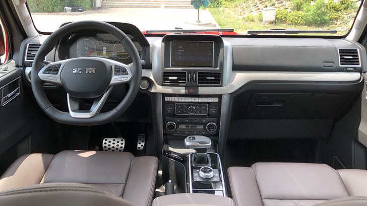 Интерьер Beijing BJ80