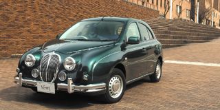 Mitsuoka Viewt