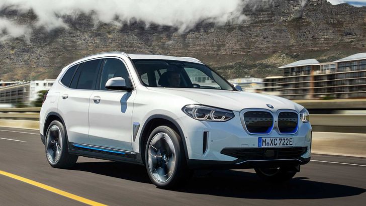 Кроссовер BMW X3 получил электрическую версию