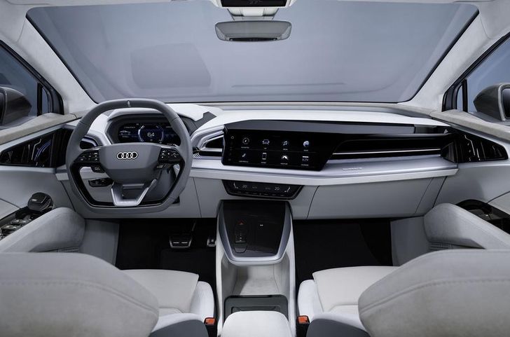 Интерьер Audi Q4 Sportback e-tron
