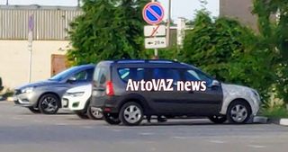 LADA Largus Cross FL