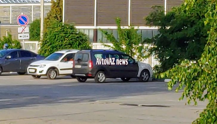 LADA Largus Cross FL