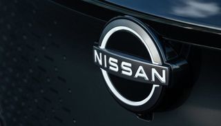 Новый логотип Nissan