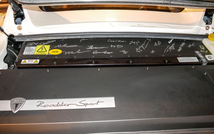 Батарея Tesla Roadster