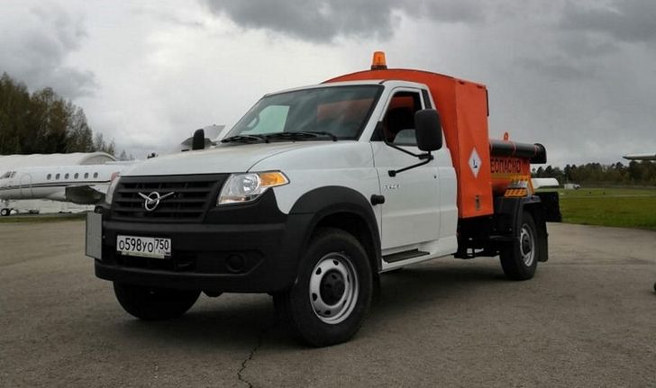 УАЗ выпустил топливозаправщик на базе УАЗ «Профи»