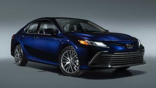 Toyota Camry 2021
