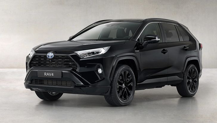 Toyota RAV4 получил новую спецверсию Black Edition