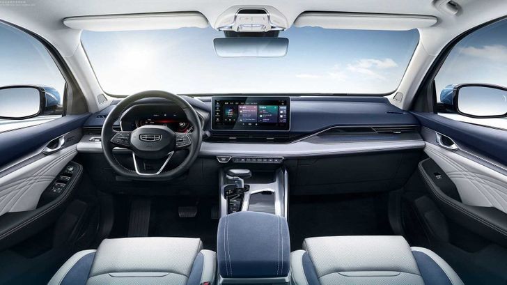 Интерьер Geely Preface