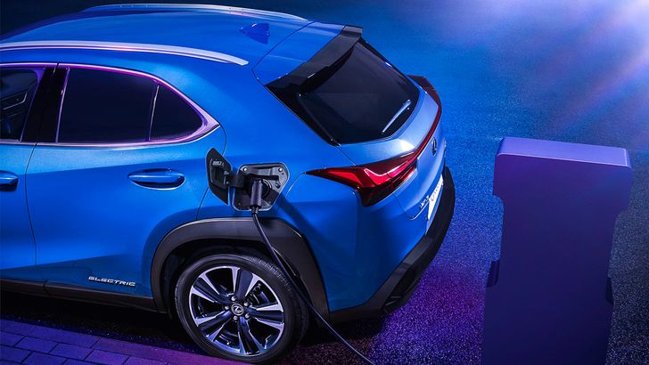 Lexus UX 300e