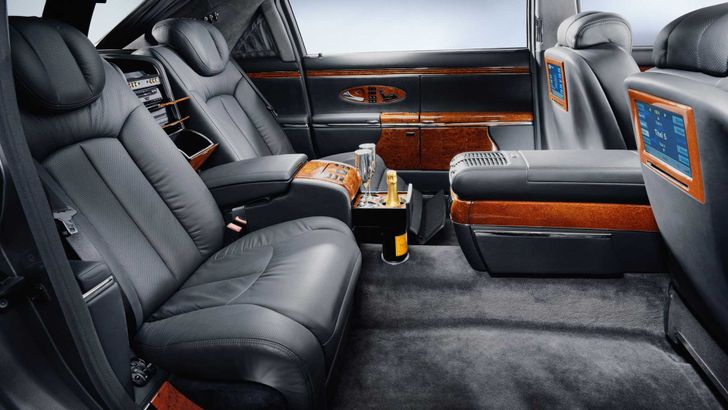 Салон Mercedes-Maybach S62