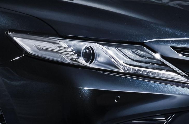 Toyota Camry Black Edition