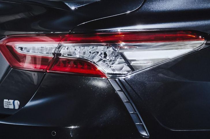 Toyota Camry Black Edition