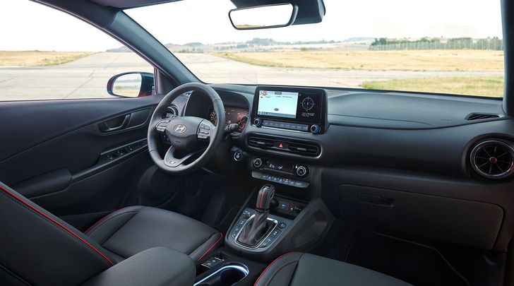 Интерьер Hyundai Kona