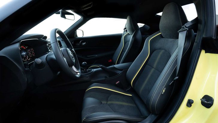 Интерьер Nissan Z Proto