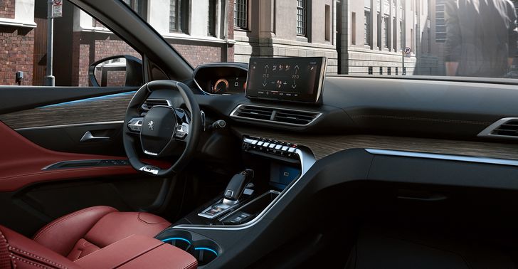 Интерьер Peugeot 3008