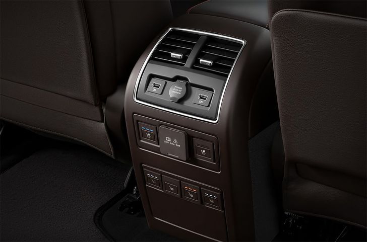 Интерьер VinFast President