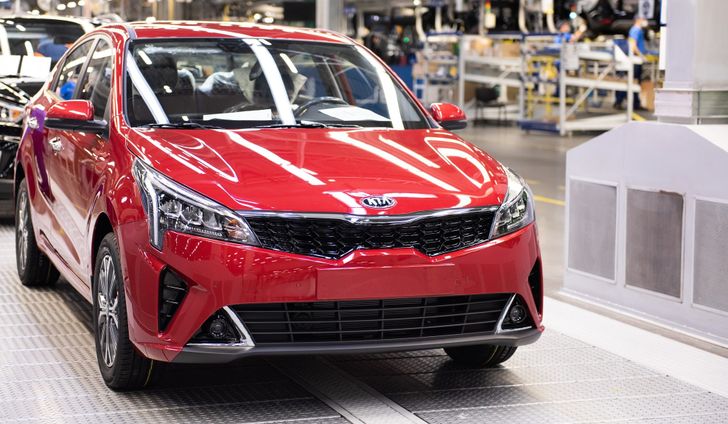 В России началось производство обновлённого автомобиля Kia Rio