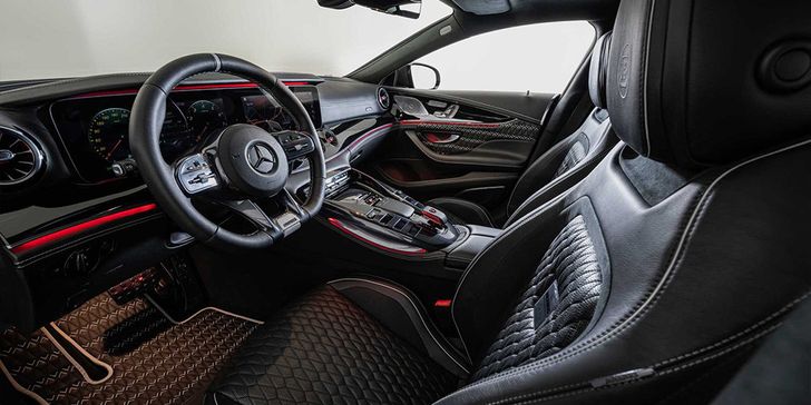 Интерьер Brabus Rocket 900