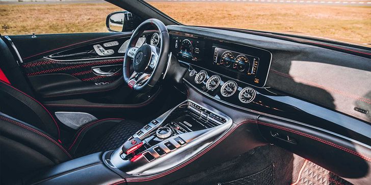 Интерьер Brabus Rocket 900