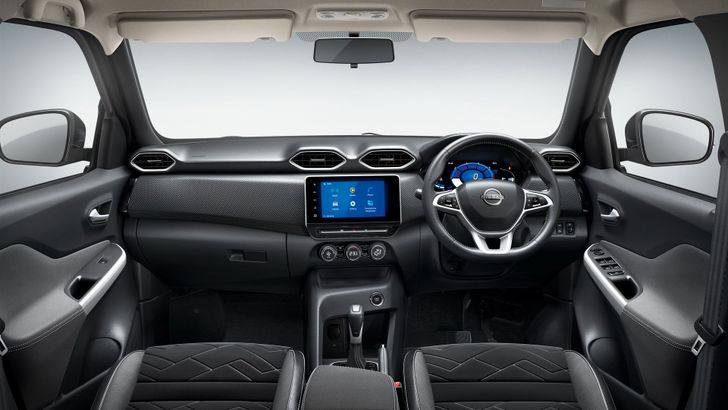 Салон Nissan Magnite