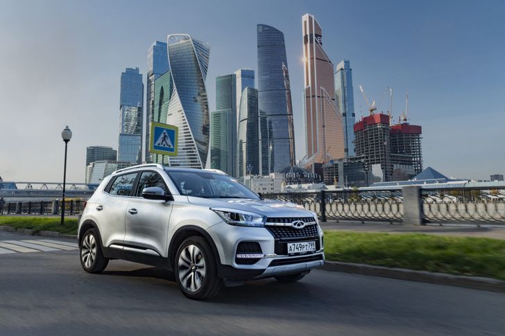 Chery обновила комплектации кроссовера Chery Tiggo 4 в России