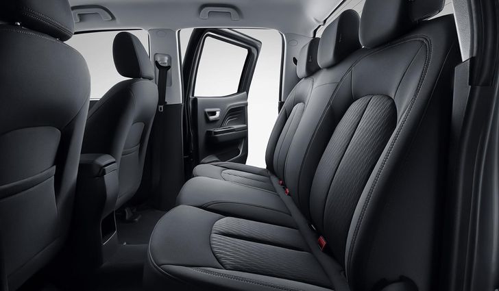 Интерьер Great Wall Wingle 7