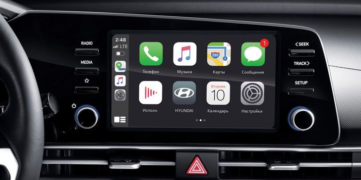 Интерьер Hyundai Elantra