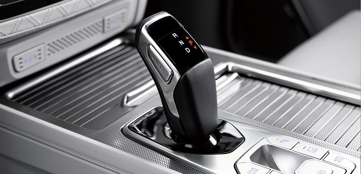 Интерьер SsangYong Rexton