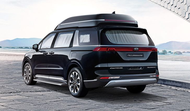 KIA Carnival HiLimousine